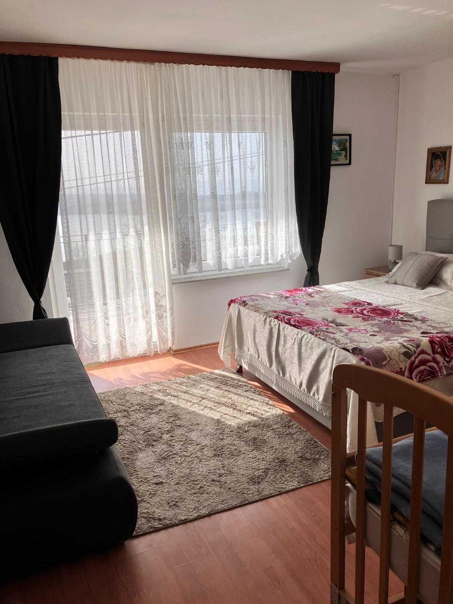 App Martina Apartamento Dramalj Exterior foto